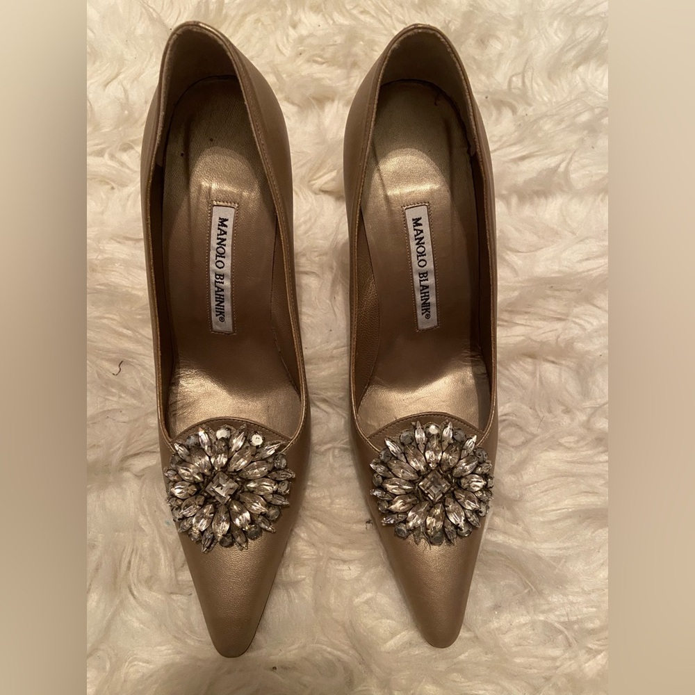 Manolo Blahnik Pumps